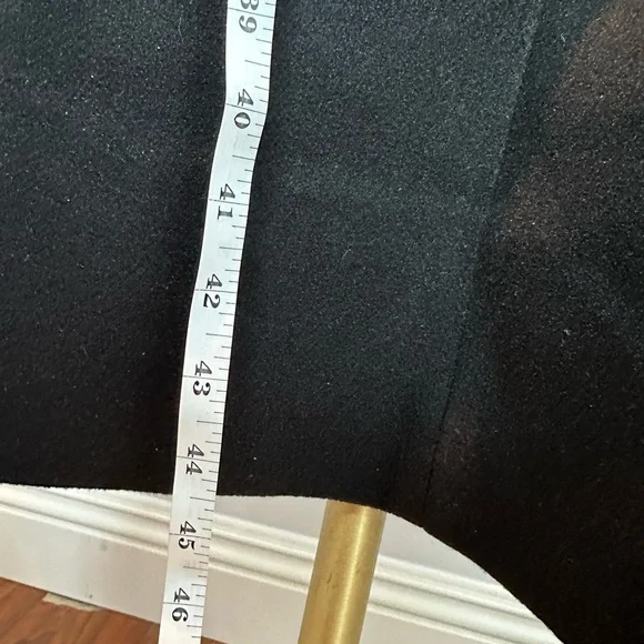 Lioness Elegant Black Faux Fur Collar Coat - Picture 4 of 9